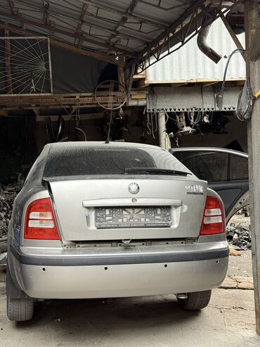 Другие детали салона: На разборе Skoda Octavia A5 (Шкода Октавиа А5) 2008 год 1.4 на