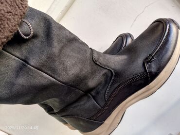 Çəkmələr: Qış çəkmələri - Rəng: qara (altlıq bej rəngli) - Material: yumşaq üst — 6