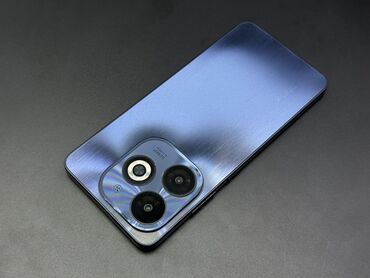 лучшая копия apple watch 2021: Infinix Smart 8 Plus, Б/у, 128 ГБ, цвет - Синий, 2 SIM