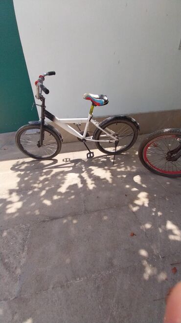 lalafo велосипед: İşlənmiş Şəhər velosipedi 20", sürətlərin sayı: 1