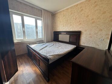 квартира в лазурном: 3 бөлмө, 81 кв. м, 105-серия, Евроремонт