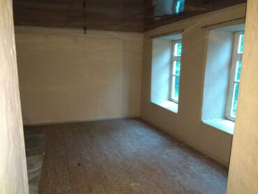 Bağ evlərinin satışı: Lahıc, 200 kv. m, 4 otaqlı, Hovuzsuz, Qaz, İşıq — 4