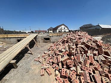 Строительный кирпич: Пустотелый, дырчатый, Жженый кирпич, Полублок, 250×120×88 — 16