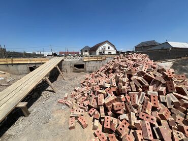 Строительный кирпич: Пустотелый, дырчатый, Жженый кирпич, Полублок, 250×120×88 — 10