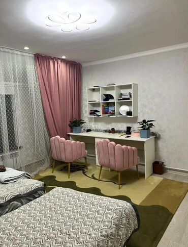 Долгосрочная аренда домов: Продается 2-х этажный частный дом 📍 Адрес: ж/м Кара-Жыгач 📐Площадь: 35 — 4