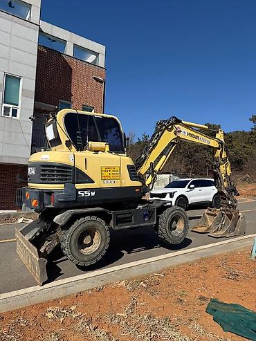 Экскаваторы: Экскаватор, Hyundai, 2010 г., Колесный — 1