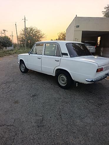 vaz on şuşə: VAZ (LADA) 2101: 1.3 l | 236000 km Sedan — 5