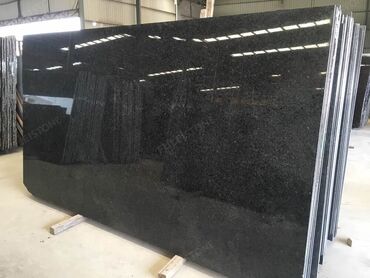 растение для дома и офиса: Гранит Angola Black 
Размер 60*150-160