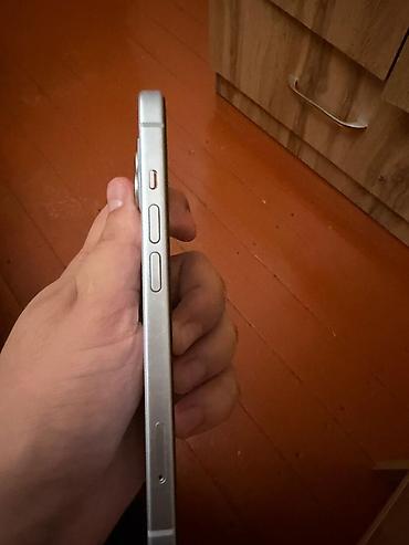 ipad 11 pro m1: IPhone 15 — 4