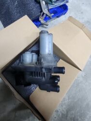 воздушный домкрат для авто: Насос и клапана на печку w220. Насос и клапана работаю нормально. Цена