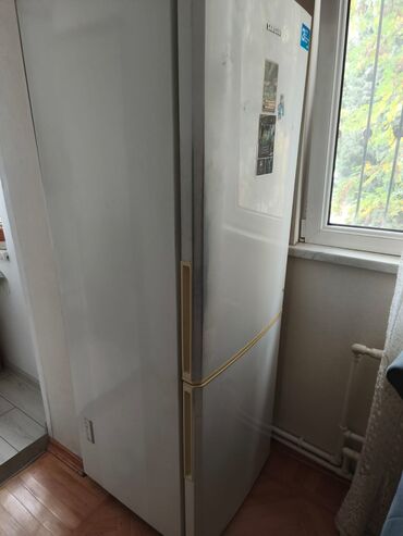 moskva univermağı qızıl: Б/у 2 двери Samsung Холодильник Продажа