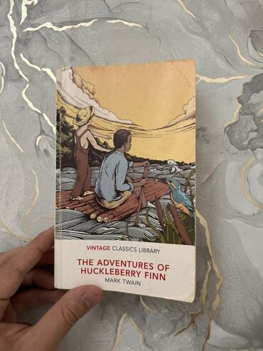 Mark Tvenin "Huckleberry Finnin Macəraları" əsəri, Vintage Classics