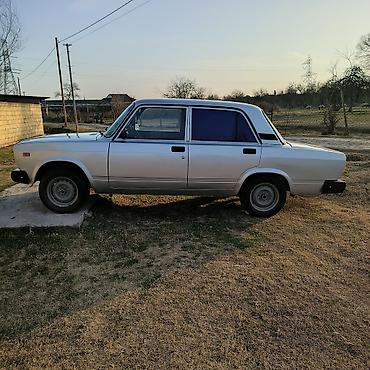 VAZ (LADA): LADA 2107 sedan İdeal vəziyətdədi Təcili satılir.dəyərindən ucuz — 4