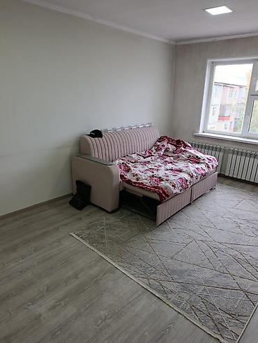 квартиа ош: Продаю квартиру раздельным санузлом и базовой меблировкой. - — 4