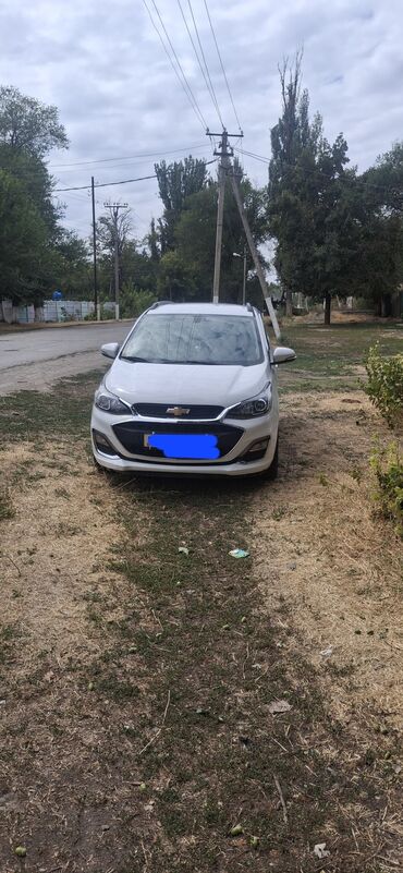 Chevrolet: Chevrolet Spark: 2018 г., 0.1 л, Вариатор, Бензин, Хэтчбэк — 3