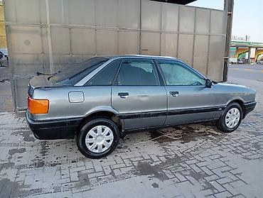 Audi: Audi 80: 1992 г., Механика — 2