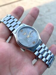 İşlənmiş, Qol saatı, Orient, rəng - Gümüşü