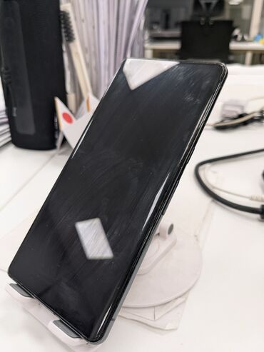 Google: Google Pixel 7 Pro, Б/у, 256 ГБ, цвет - Черный, 1 SIM, eSIM — 3