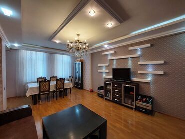 Uzunmüddətli kirayə mənzillər: Əcəmi metrosu yaxınlığı,Yeganə şadlıq sarayının arxasında,18 — 2