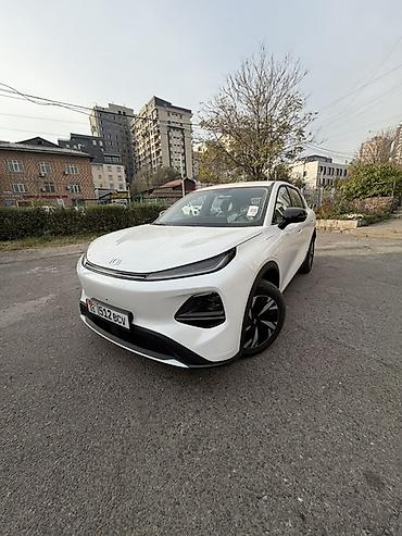 changan cs55: Changan Qiyuan Q05: 2026 г., Электромобиль, Кроссовер — 1