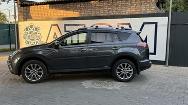 Toyota: Toyota RAV4: 2017 г., 2.5 л, Гибрид, Внедорожник — 10