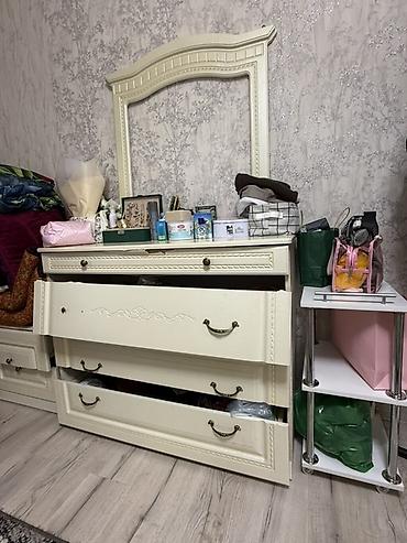 casa bella: Спальный гарнитур в классическом стиле, цвет слоновой кости, с резным — 3
