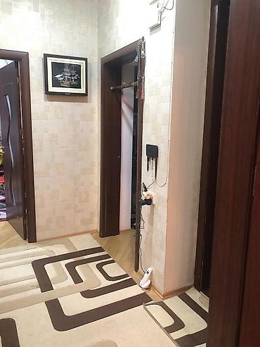 yevlax iş: Bakı, M.Ə. Rəsulzadə qəs., 3 otaqlı, Köhnə tikili, m. Azadlıq Prospekti, 57 kv. m — 5
