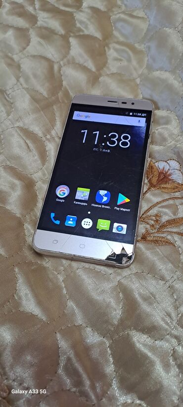 hisense telefon: Hisense F10 gold dual Sim sekildeki veziyyetdedi 2 nomre usd susede