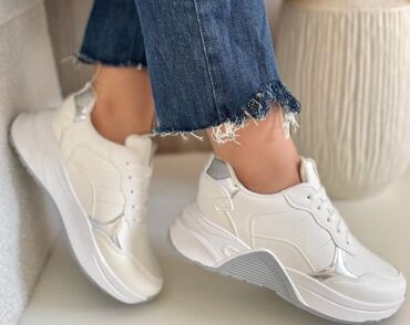 cloud patike: 38, color - White