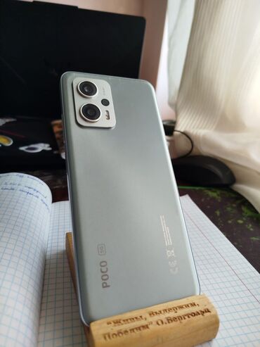мобильные телефоны поко: Poco X4 GT, Б/у, 256 ГБ, цвет - Серебристый, 1 SIM, 2 SIM
