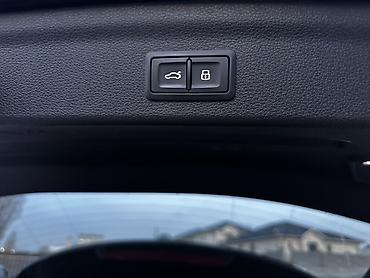 Audi: Audi Q3: 2020 г., 2 л, Автомат, Бензин, Кроссовер — 10