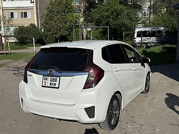 жабра на фит: Honda Fit: 2016 г., 1.5 л, Автомат, Бензин, Хэтчбэк — 3