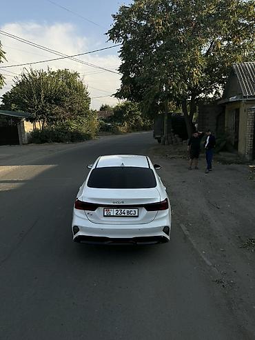 Продажа авто: Kia K3: 2021 г., 1.6 л, Автомат, Бензин, Седан — 2
