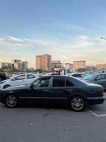 решетка радиатора: Mercedes-Benz E-Class: 2002 г., 4.3 л, Автомат, Бензин, Седан — 5