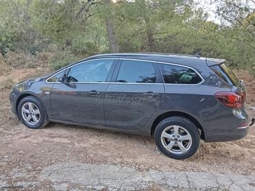 Opel Astra: 1.6 l. | 2016 έ. | 152000 km. Πολυμορφικό