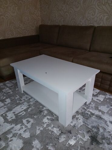 стол кухонный стекло: Jurnal masası, İşlənmiş, Açılmayan, MDF, Kvadrat masa
