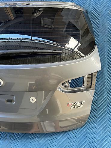хундаи кона: Крышка багажника Hyundai, 2018 г., Б/у, Оригинал — 4