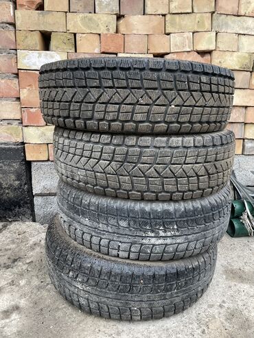 шыны 215 55 17: Шиналар 215 / 70 / R 16, Кыш, Колдонулган, Комплект, Maxxis