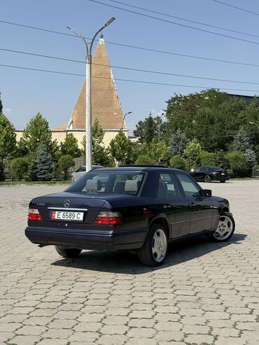 Mercedes-Benz: Mercedes-Benz W124: 1995 г., 2 л, Автомат, Бензин, Седан — 7