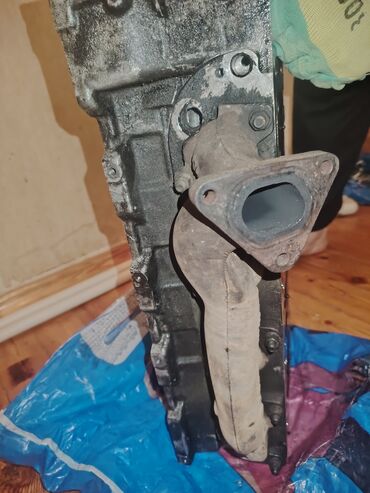 Sbor motorlar və silindr başlıqları: Mercedes-Benz W202 W203, 2.2 l, Dizel, 2002 il, İşlənmiş — 8