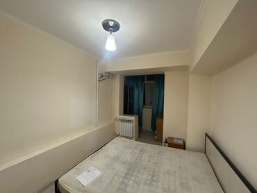 калыка акиева боконбаева: 1 комната, 38 м², Индивидуалка, 3 этаж, Косметический ремонт