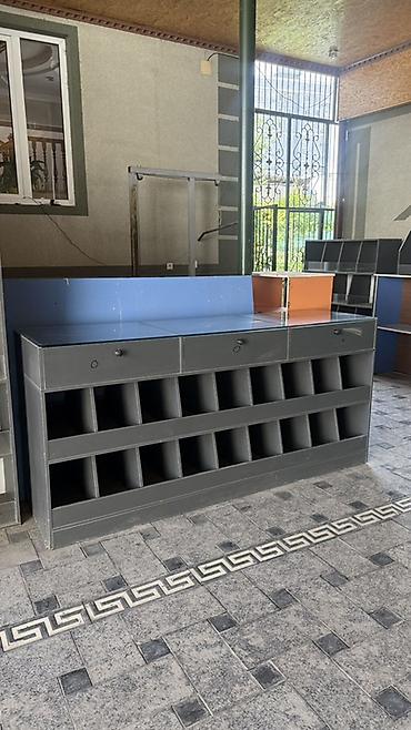сигаретный полка: Полка для магазина, Новый, ЛДСП — 6