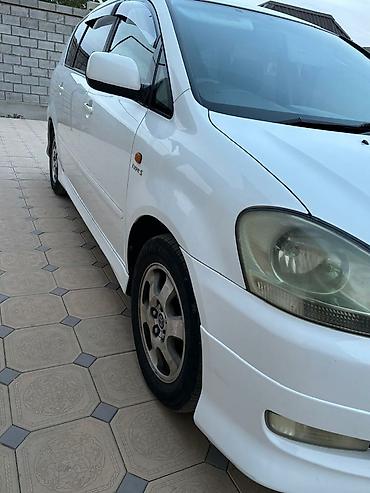 обен машина: Toyota Ipsum: 2002 г., 2.4 л, Бензин, Минивэн — 5