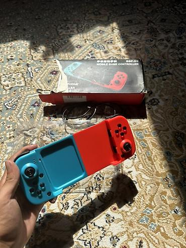 gaming computer: Геймпад-держатель для смартфона BSP-D3 (Mobile Game Controller) - — 1