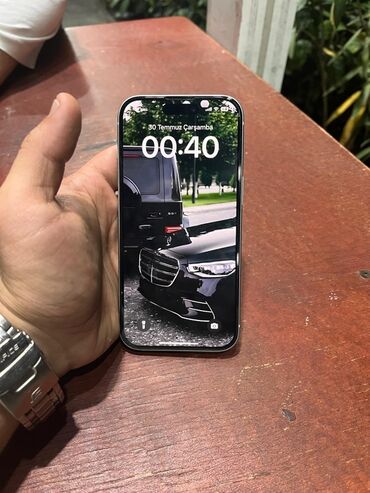 Qazanlar: IPhone 15, 128 GB, Face ID
