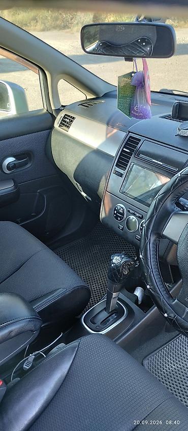 byd yuan up: Nissan Tiida: 2004 г., 1.5 л, Вариатор, Хэтчбэк — 9
