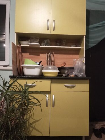 влагостойкая кухонная мебель: Кухонный гарнитур, Шкаф, цвет - Зеленый, Б/у
