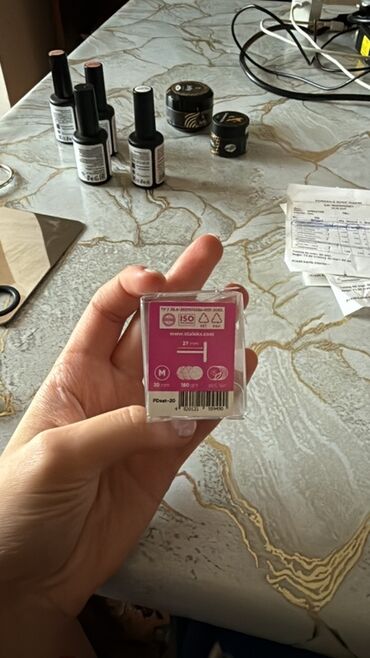 Manikür, pedikür aparatları: Manikür üçün avadanlıq dəsti tək tək də satılır hər biri Tərkib: - — 42