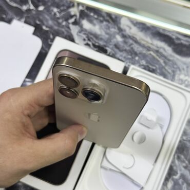 Apple iPhone: IPhone 16 Pro, Б/у, 256 ГБ, Desert Titanium, Чехол, Коробка, 93 % — 8