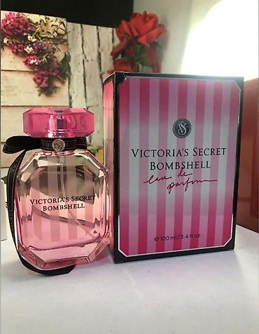 Victoria's Secret Bombshell — parlaq, cazibədar və enerjili qadın